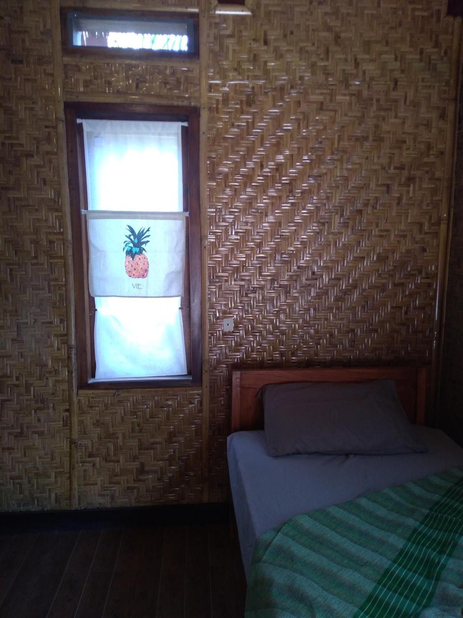 Lima Bintang Hotel Gili Trawangan Ruang foto